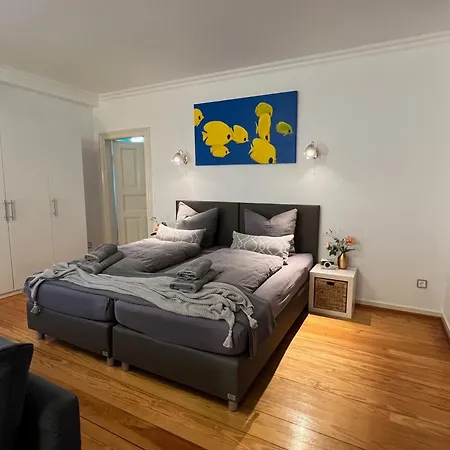 Intergo - Mit Privatem Bad & Gemeinschaftskueche Guest house *