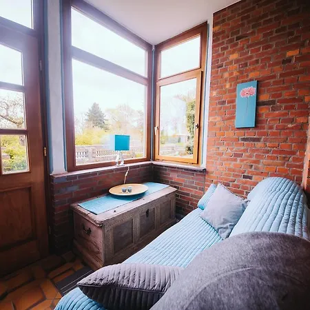 Guest house Intergo - Mit Privatem Bad & Gemeinschaftskueche Brackel